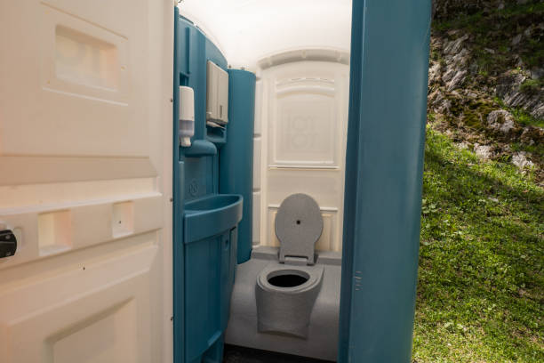 Best Portable toilet rental cost  in Woodstock, VA